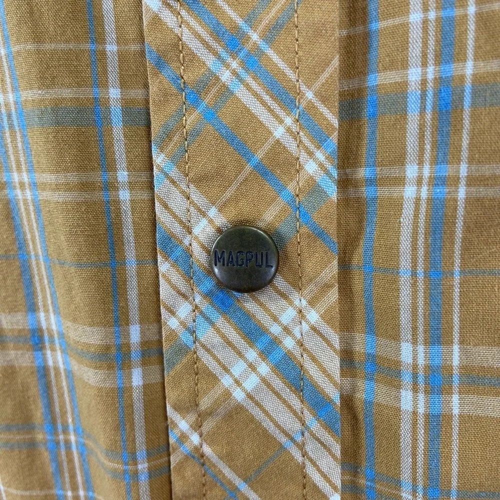 Magpul Industries Shirt men's Large Snap Buttons Plaid Chest Pocket Short Sleeve
